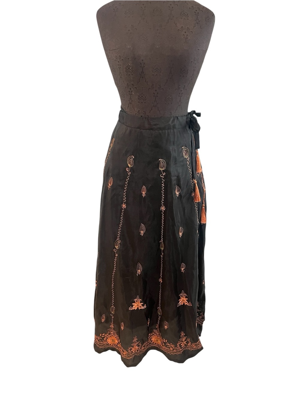 Vintage Soft Surrounding Black Taffeta Embroidered Maxi Skirt Dark Fairy Boho S